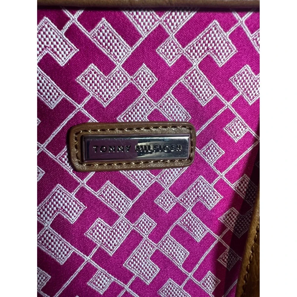 Tommy Hilfiger Pink Monogram Travel Toiletry Bag Makeup Case Organizer Tan Trim